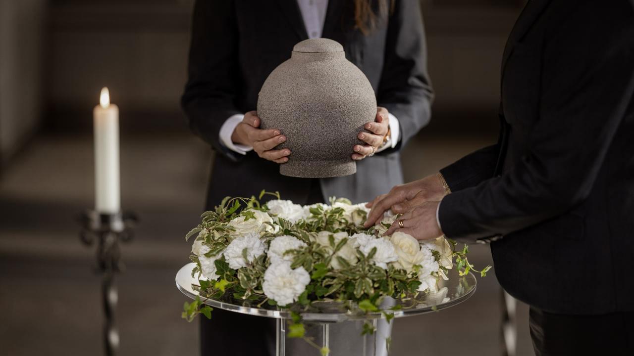 bild för innehållsblock till sidan Ceremoni med urna