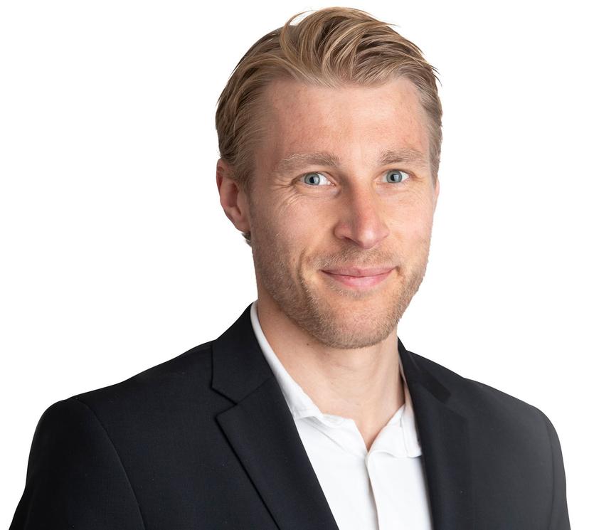medarbetare Erik Åkerström